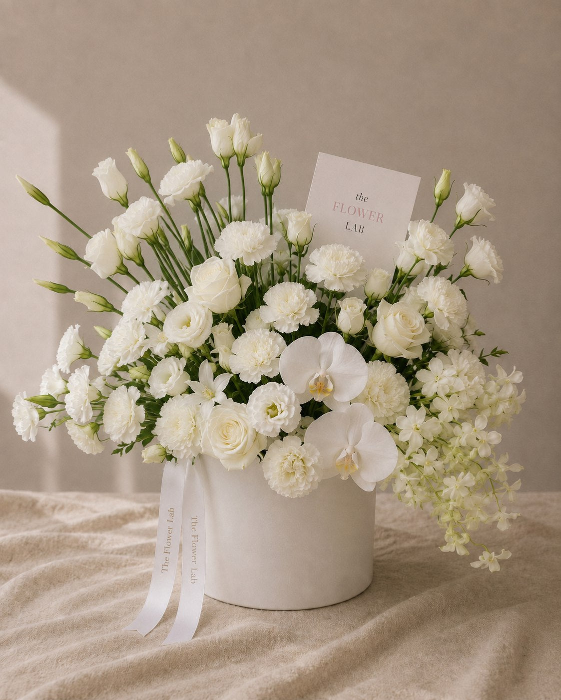 Crystal Bloom — Flores blancas de temporada — The Flower Lab